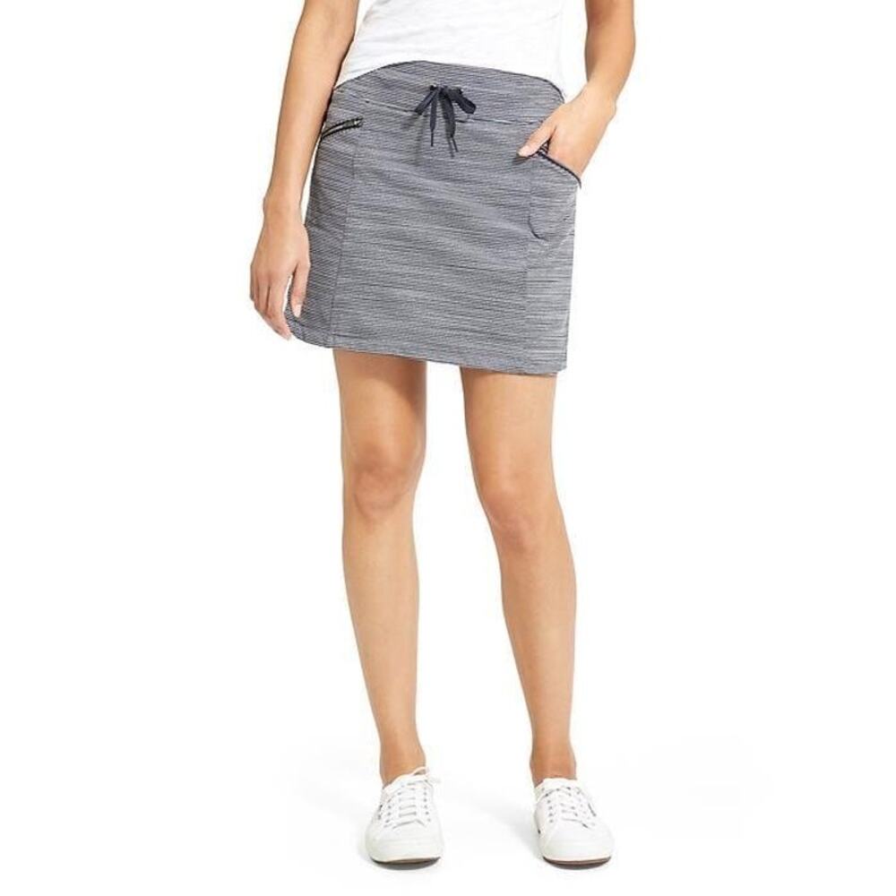Athleta Metro Blue & White Striped Skort Size M Tenniscore Pickleball Athleisure